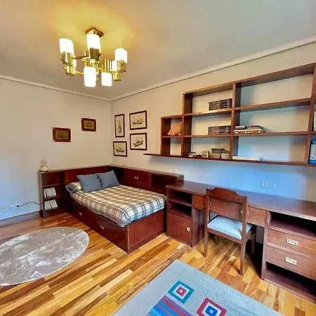 Amatxo Maitia Amplio Piso En Zona Residencial *